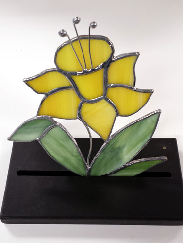 Daffodil Suncatcher Project Class